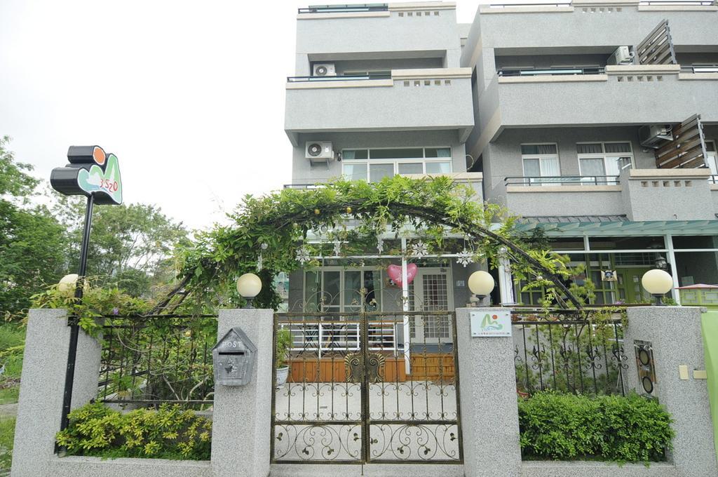3520 Homestay T'ai-tung エクステリア 写真
